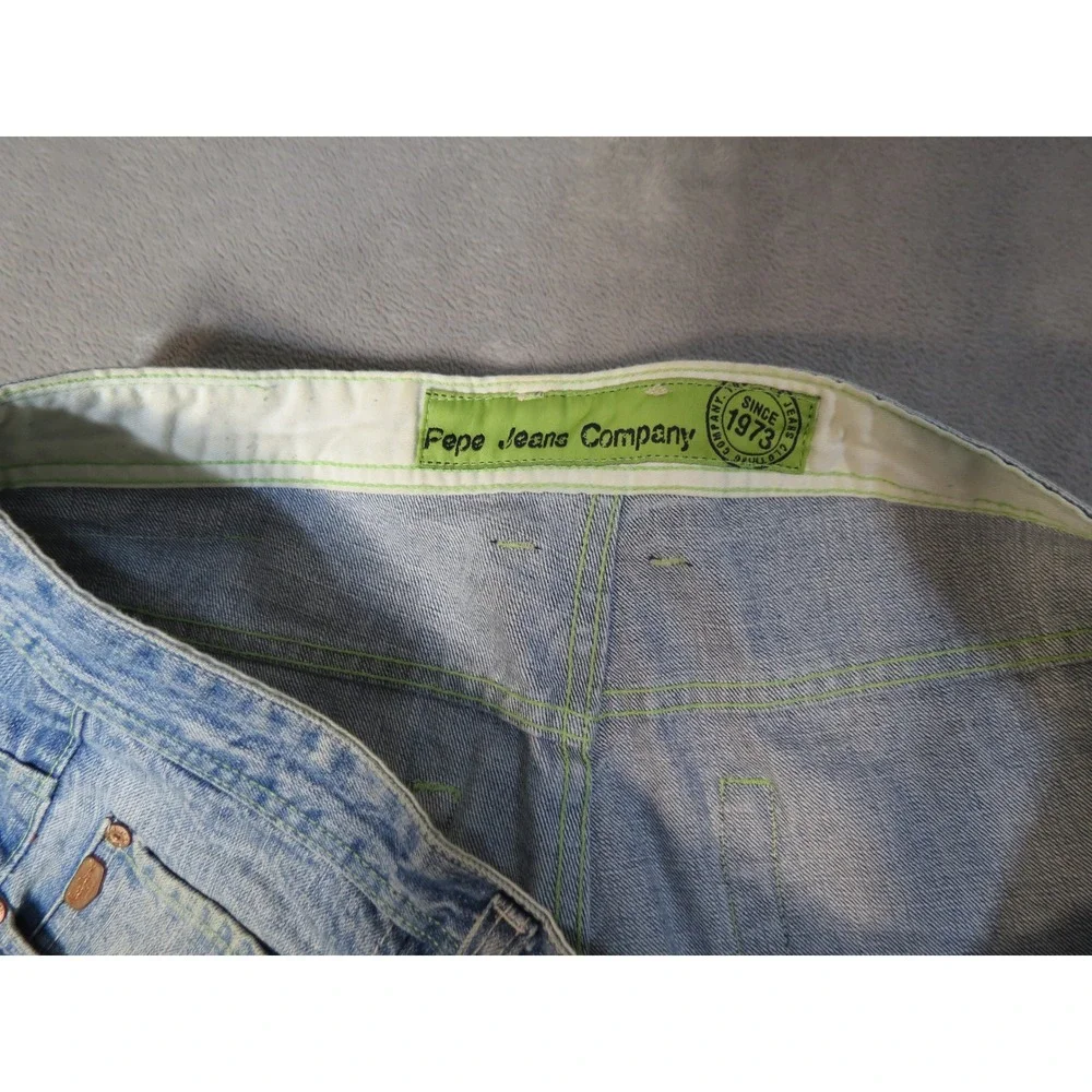 Pepe Jeans crafted from